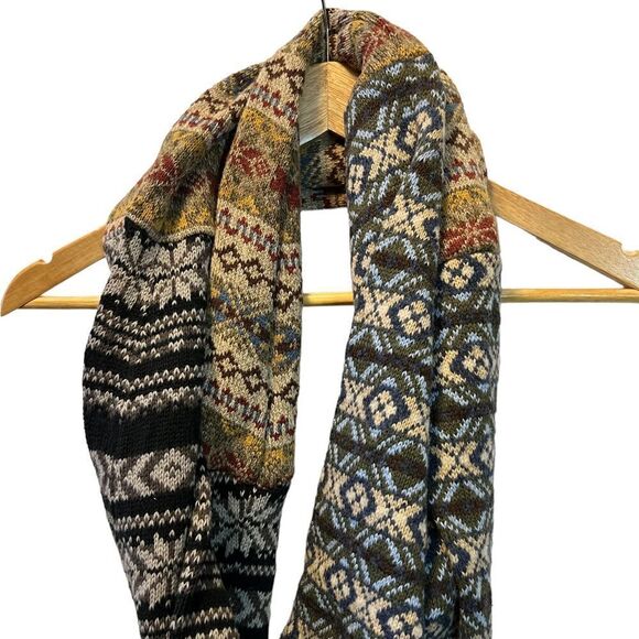 Patterned Knit Long Casual Infinity Scarf - Picture 2 of 4